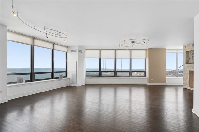 600 N Lake Shore Drive 1305, Chicago, IL 60611