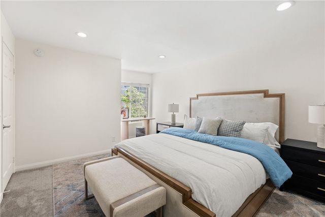 5535 Canoga Avenue 221, Woodland Hills, CA 91367