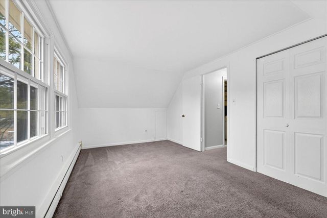 6 SHERWOOD LN, Willingboro, NJ 08046