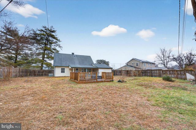 6 SHERWOOD LN, Willingboro, NJ 08046