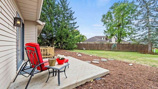 1304 Ardsley Court, Fort Wayne, IN 46815