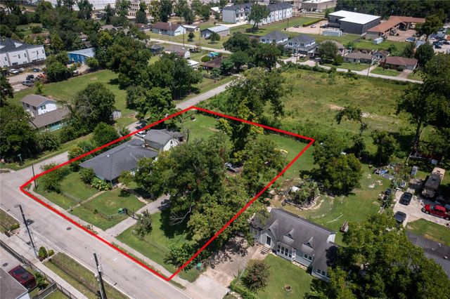 406 W Donovan Street, Houston, TX 77091