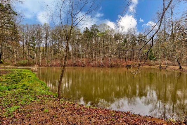 71 Northwood Drive, Commerce, GA 30529