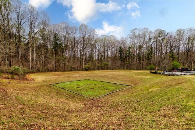 71 Northwood Drive, Commerce, GA 30529