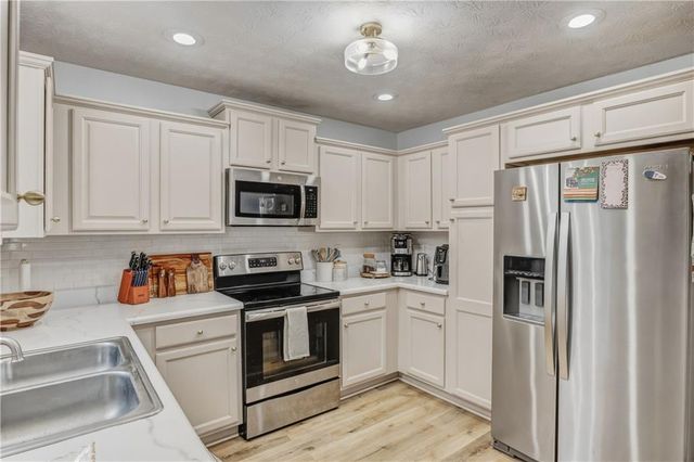 71 Northwood Drive, Commerce, GA 30529