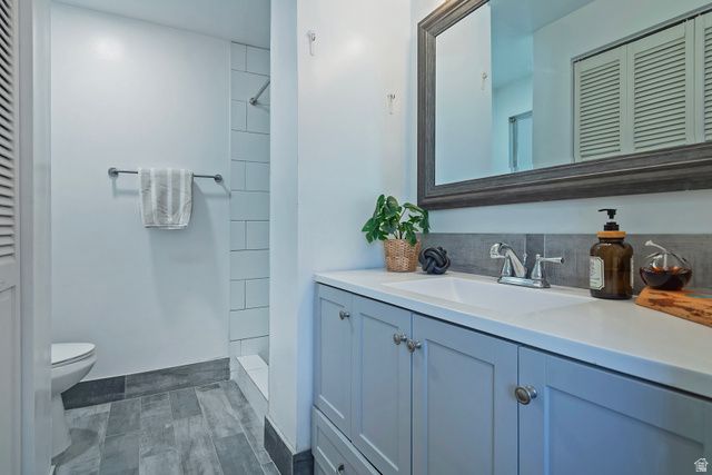 9363 S SOLENA WAY, Sandy, UT 84093