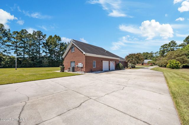 623 White Horse Drive, Greenville, NC 27834