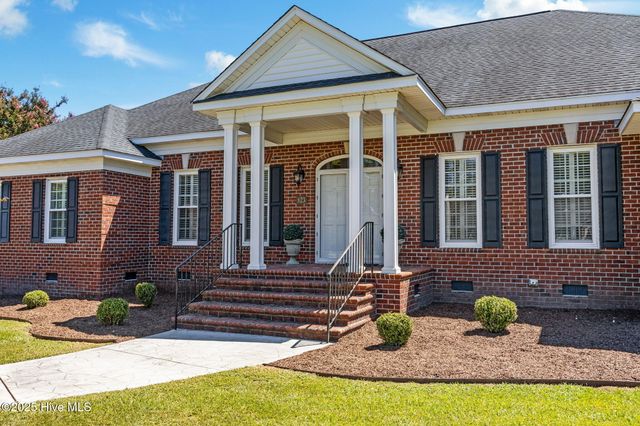 623 White Horse Drive, Greenville, NC 27834