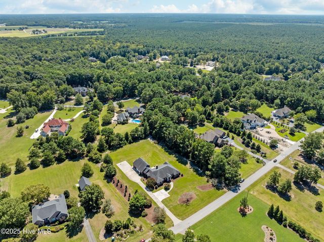 623 White Horse Drive, Greenville, NC 27834