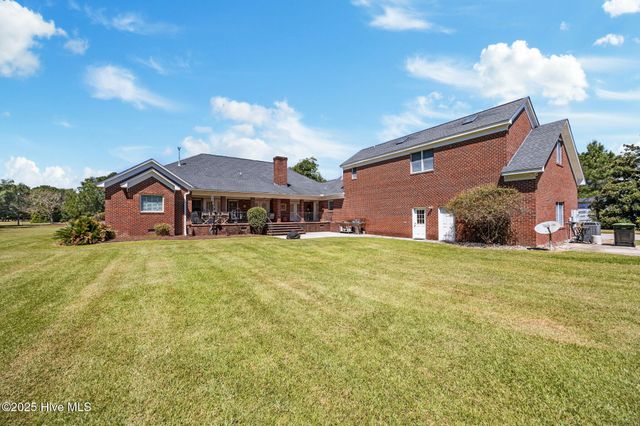 623 White Horse Drive, Greenville, NC 27834