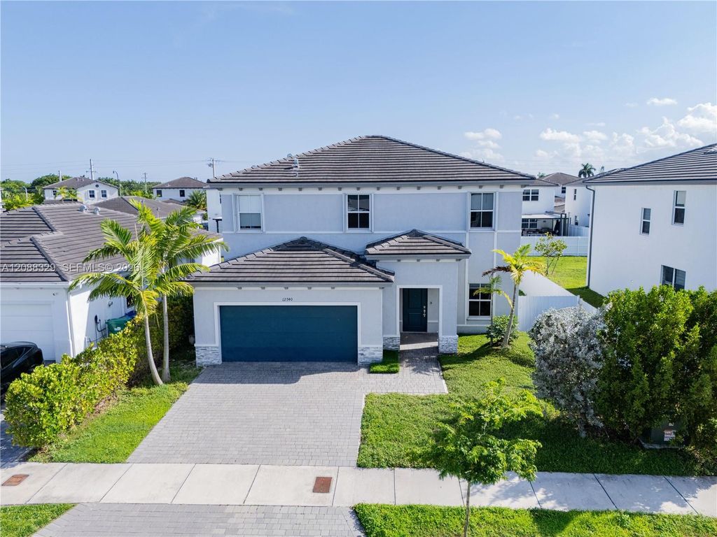 12740 SW 214th Terrace, Miami, FL 33177