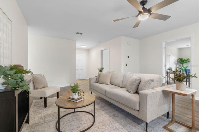 8 ASTON CIRCLE, Ormond Beach, FL 32174