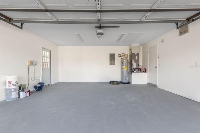 8 ASTON CIRCLE, Ormond Beach, FL 32174