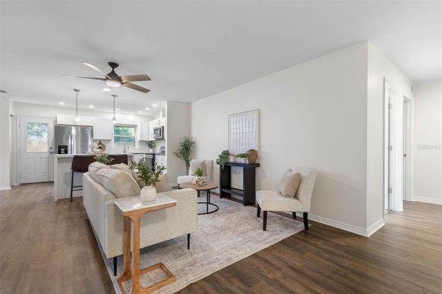 8 ASTON CIRCLE, Ormond Beach, FL 32174