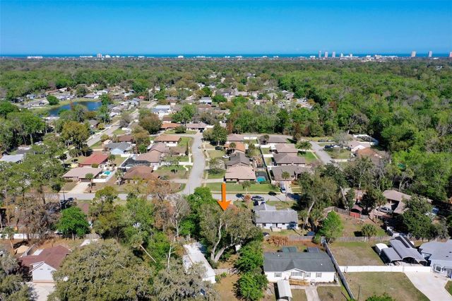 8 ASTON CIRCLE, Ormond Beach, FL 32174