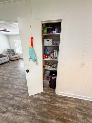 603 Carr Circle, Headland, AL 36345