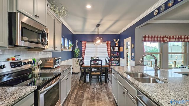 106 Sunlit Grove Drive, Harvest, AL 35749