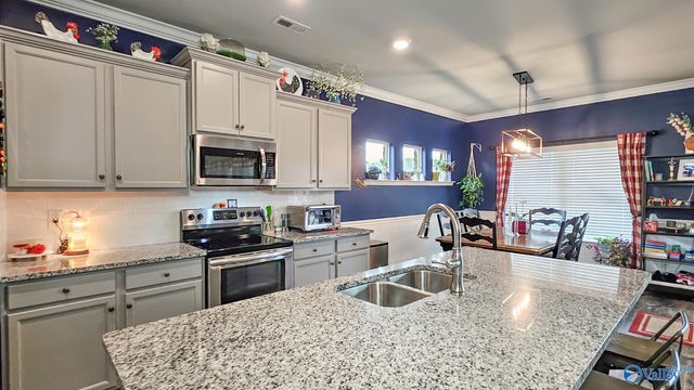 106 Sunlit Grove Drive, Harvest, AL 35749