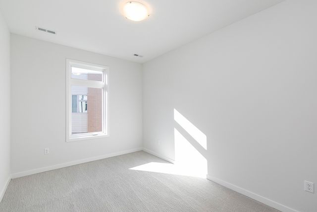209 Maple Street, Des Moines, IA 50309