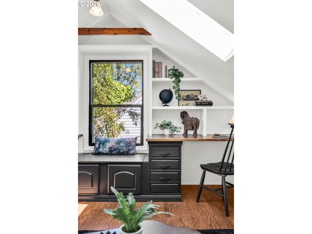 1801 Ne 65TH Ave, Portland, OR 97213