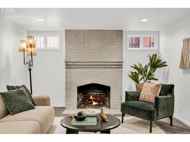 1801 Ne 65TH Ave, Portland, OR 97213