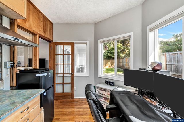 1689 Cinnamon Hill Dr SE, Salem, OR 97306