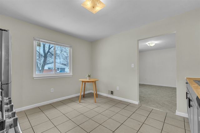 5393 Polk Street, Dearborn Heights, MI 48125