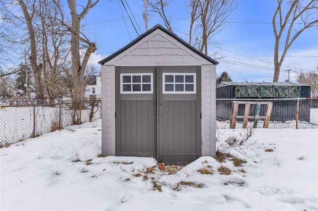 5393 Polk Street, Dearborn Heights, MI 48125