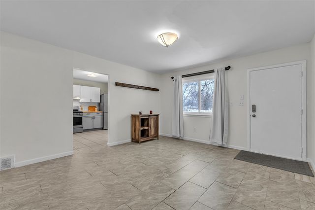 5393 Polk Street, Dearborn Heights, MI 48125