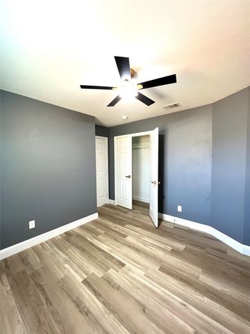 3206 Roberts Street, Greenville, TX 75401