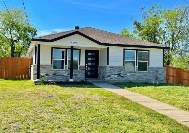 3206 Roberts Street, Greenville, TX 75401