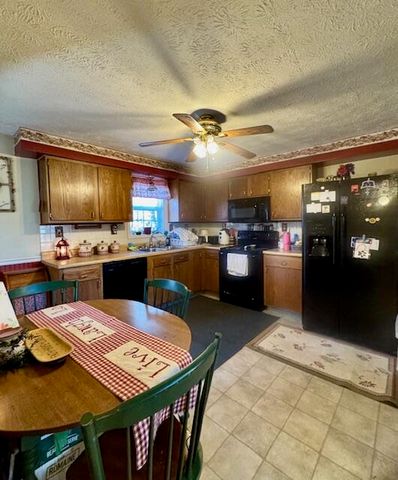 145 Mount Hope Road, Morehead, KY 40351