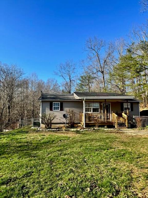 145 Mount Hope Road, Morehead, KY 40351