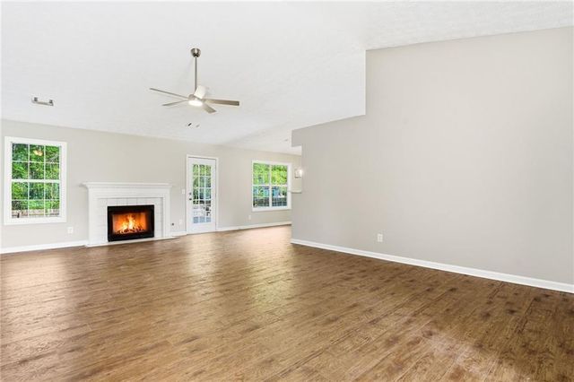 129 Northcrest Way, Powder Springs, GA 30127