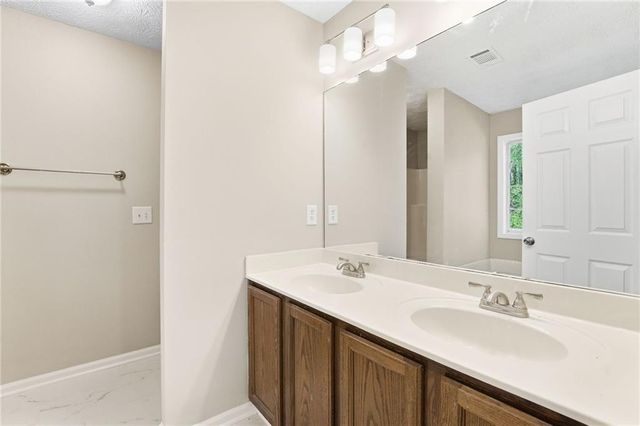 129 Northcrest Way, Powder Springs, GA 30127