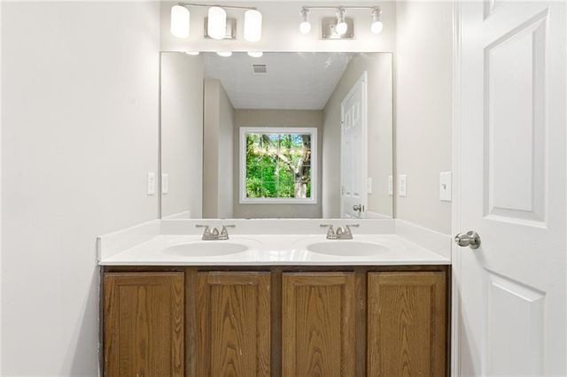 129 Northcrest Way, Powder Springs, GA 30127