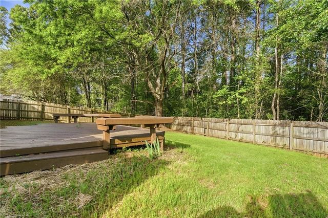 129 Northcrest Way, Powder Springs, GA 30127