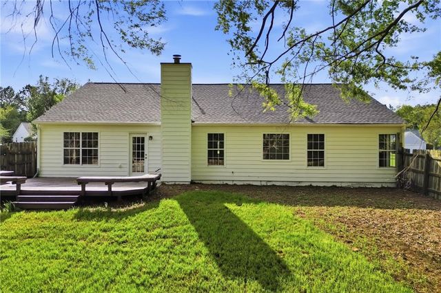 129 Northcrest Way, Powder Springs, GA 30127