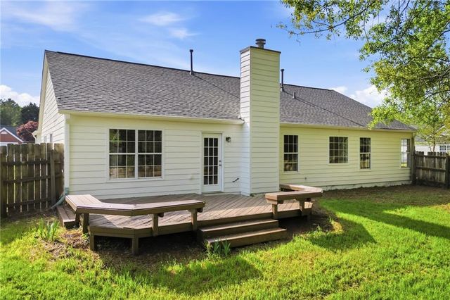 129 Northcrest Way, Powder Springs, GA 30127