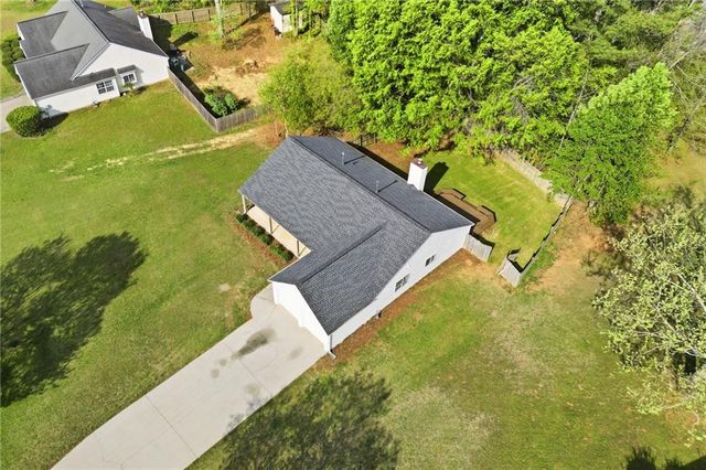 129 Northcrest Way, Powder Springs, GA 30127