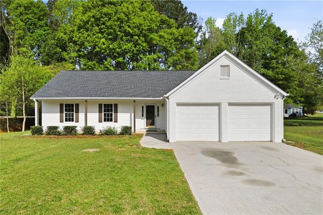 129 Northcrest Way, Powder Springs, GA 30127