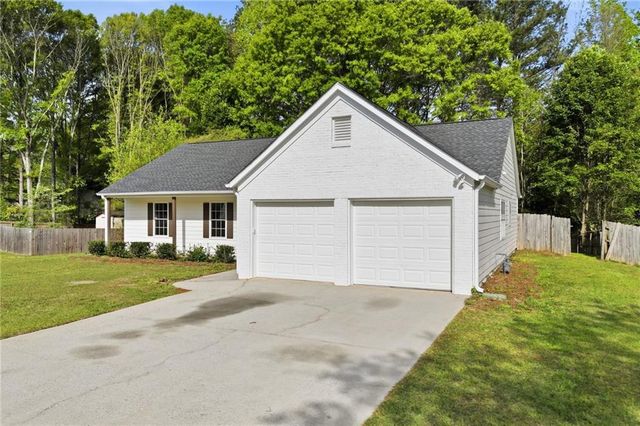 129 Northcrest Way, Powder Springs, GA 30127