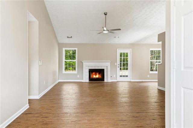 129 Northcrest Way, Powder Springs, GA 30127