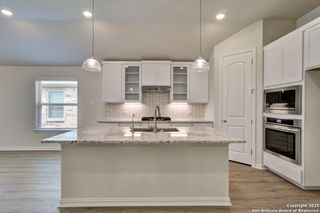 11135 Fruit Dove Trail, San Antonio, TX 78249