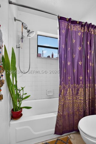 2445 SW 18th Ter 807, Fort Lauderdale, FL 33315