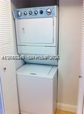 2445 SW 18th Ter 807, Fort Lauderdale, FL 33315