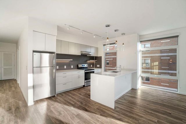 839 Beacon Street 506, Boston, MA 02215