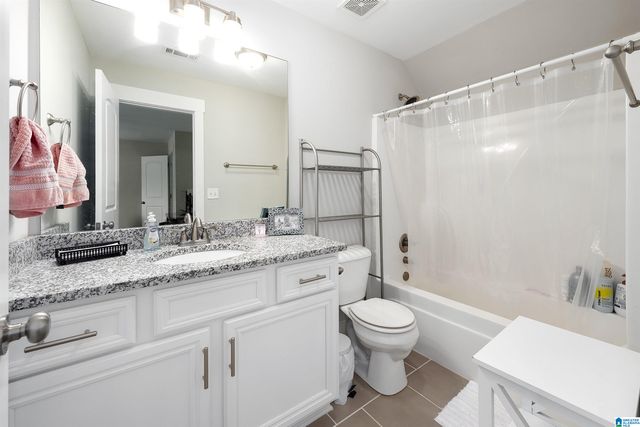 4991 HAWTHORNE PLACE, Chelsea, AL 35043