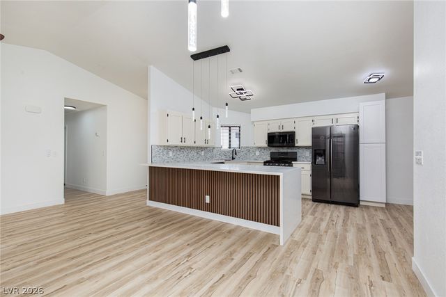 352 Lander Drive, Henderson, NV 89074