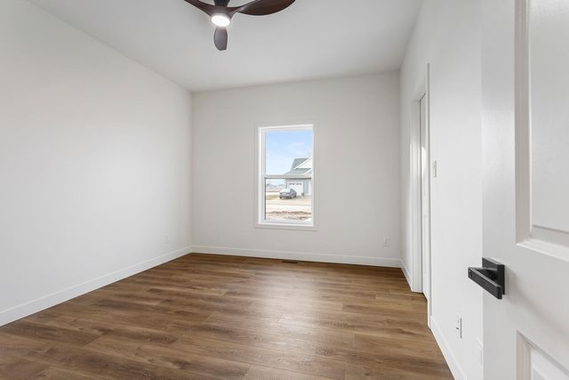 702 N Beacon Hill Circle, Urbana, IL 61802